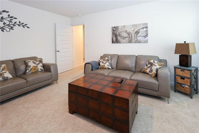 931 Avenida Way, Mcdonough, GA 30252