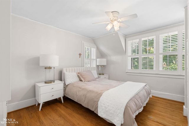 223 Mckinley Avenue, Grosse Pointe Farms, MI 48236
