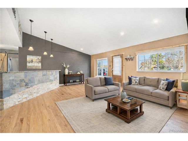 3445 S Holly St, Denver, CO 80222