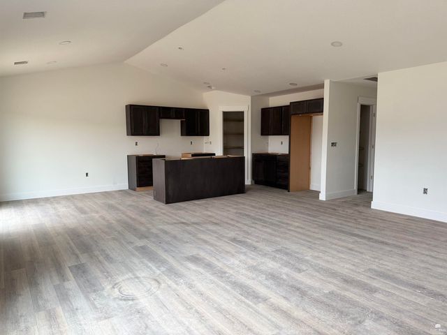 8402 Brett Dr., Manhattan, KS 66502