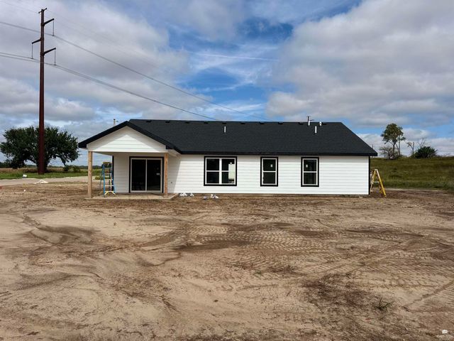 8402 Brett Dr., Manhattan, KS 66502