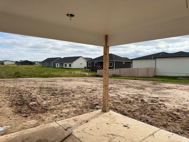 8402 Brett Dr., Manhattan, KS 66502
