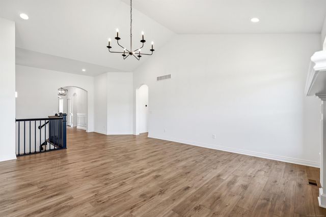 55611 Bay Oaks Court, Shelby Twp, MI 48315