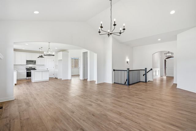 55611 Bay Oaks Court, Shelby Twp, MI 48315