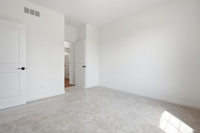 55611 Bay Oaks Court, Shelby Twp, MI 48315