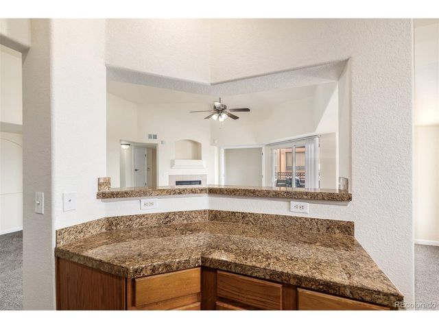 4608 Copeland Loop 201, Highlands Ranch, CO 80126