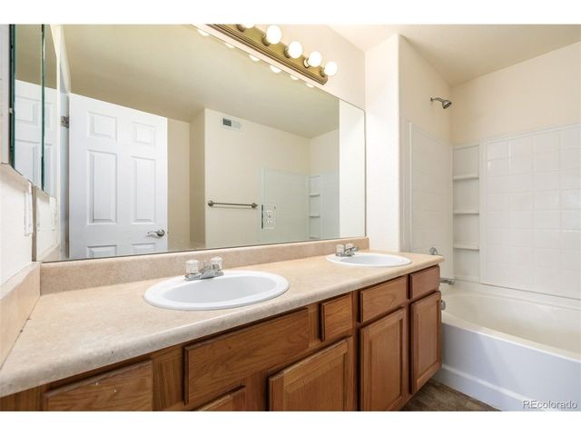 4608 Copeland Loop 201, Highlands Ranch, CO 80126