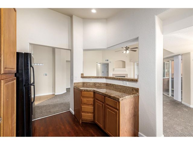 4608 Copeland Loop 201, Highlands Ranch, CO 80126