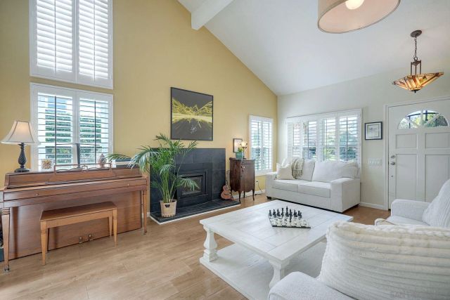 13382 Benchley Rd, San Diego, CA 92130