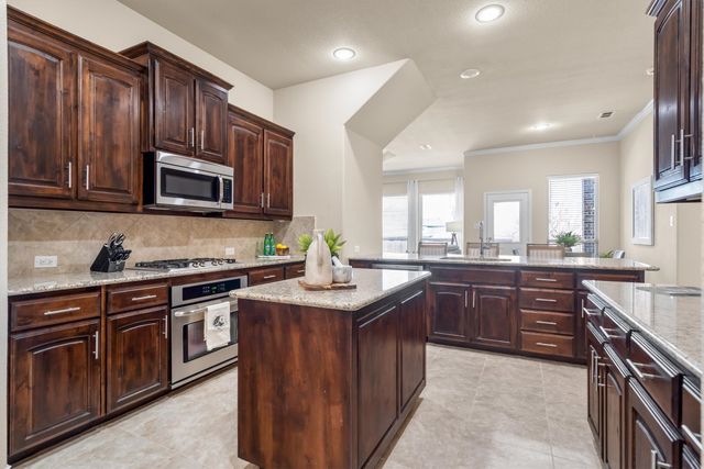 2517 Pioneer Drive, Denton, TX 76210