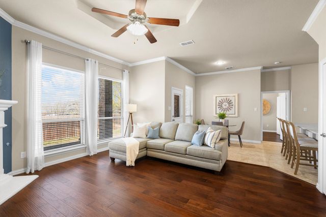 2517 Pioneer Drive, Denton, TX 76210