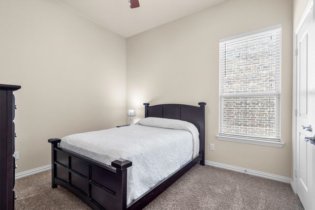 2517 Pioneer Drive, Denton, TX 76210