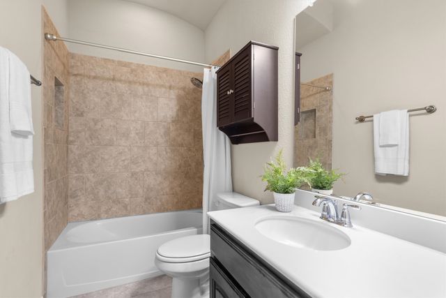 2517 Pioneer Drive, Denton, TX 76210