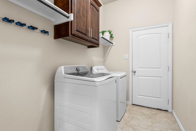 2517 Pioneer Drive, Denton, TX 76210