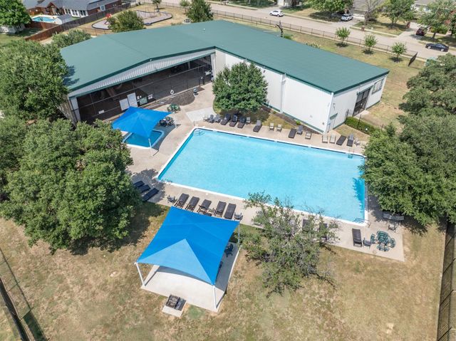 2517 Pioneer Drive, Denton, TX 76210