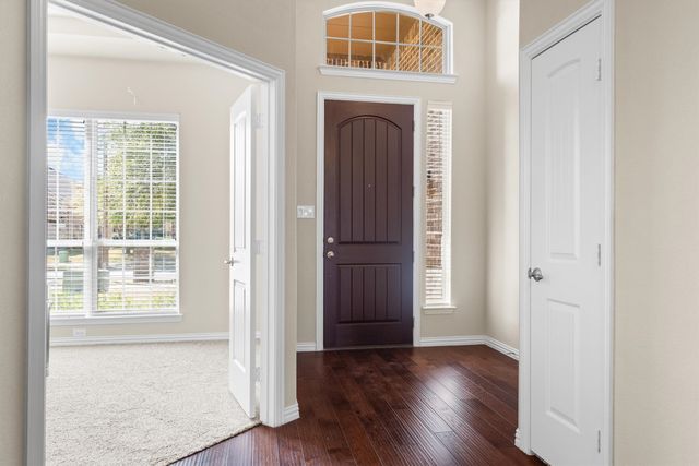 2517 Pioneer Drive, Denton, TX 76210