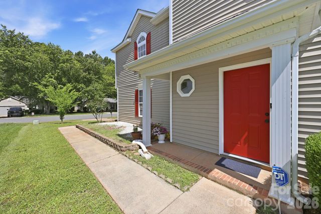 6912 Alanbrook Road, Charlotte, NC 28215
