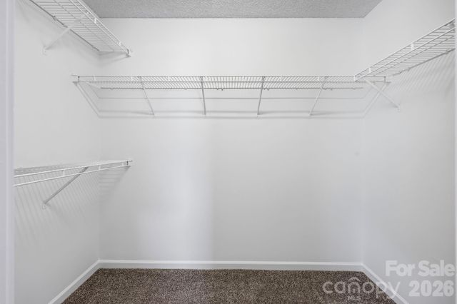 6912 Alanbrook Road, Charlotte, NC 28215