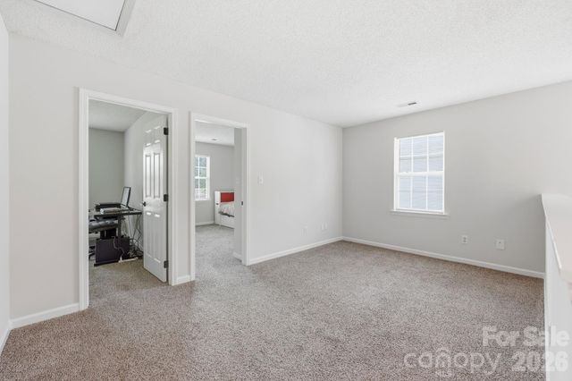6912 Alanbrook Road, Charlotte, NC 28215