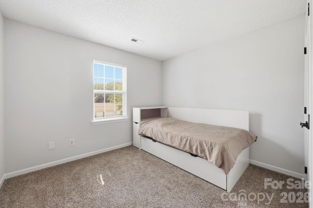 6912 Alanbrook Road, Charlotte, NC 28215
