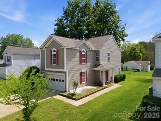 6912 Alanbrook Road, Charlotte, NC 28215
