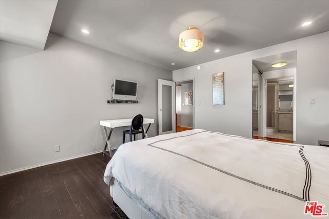 1155 N La Cienega Boulevard 702, West Hollywood, CA 90069