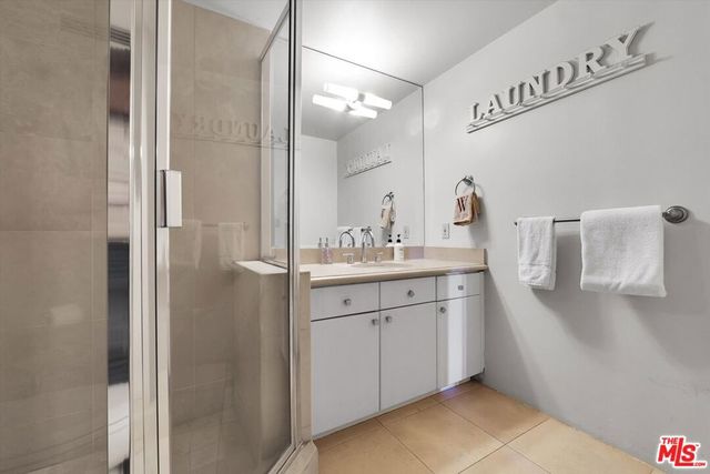 1155 N La Cienega Boulevard 702, West Hollywood, CA 90069