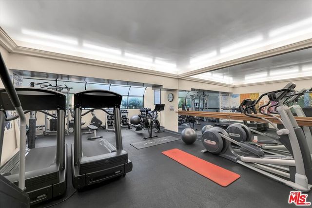 1155 N La Cienega Boulevard 702, West Hollywood, CA 90069