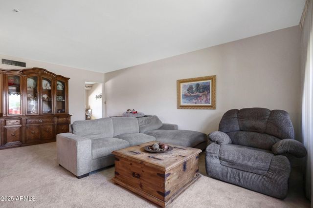 4333 W ECHO Lane, Glendale, AZ 85302