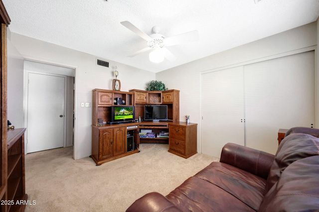 4333 W ECHO Lane, Glendale, AZ 85302