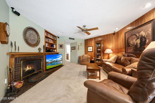 4333 W ECHO Lane, Glendale, AZ 85302