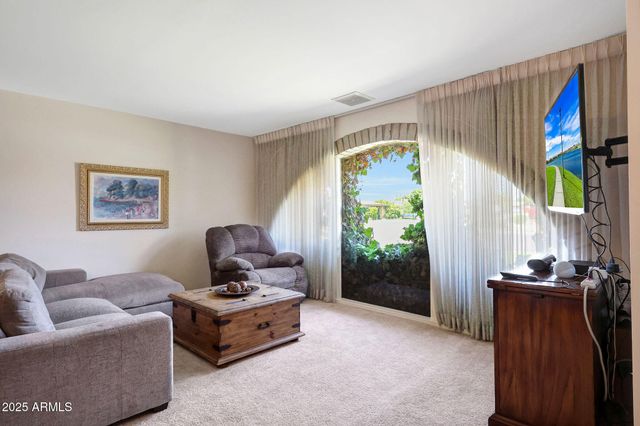 4333 W ECHO Lane, Glendale, AZ 85302