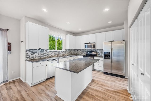3927 138th Street SE, Mill Creek, WA 98012
