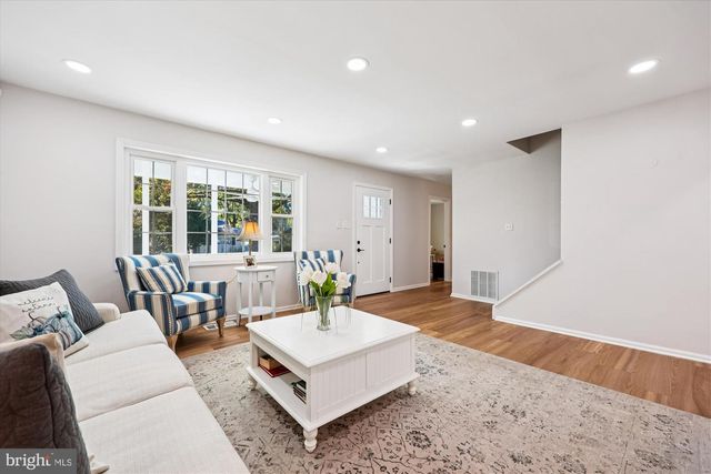 3923 HALSEY ST, Kensington, MD 20895