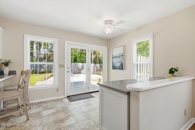 519 Green Meadows Drive N, Wilmington, NC 28405