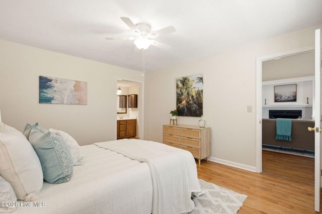 519 Green Meadows Drive N, Wilmington, NC 28405