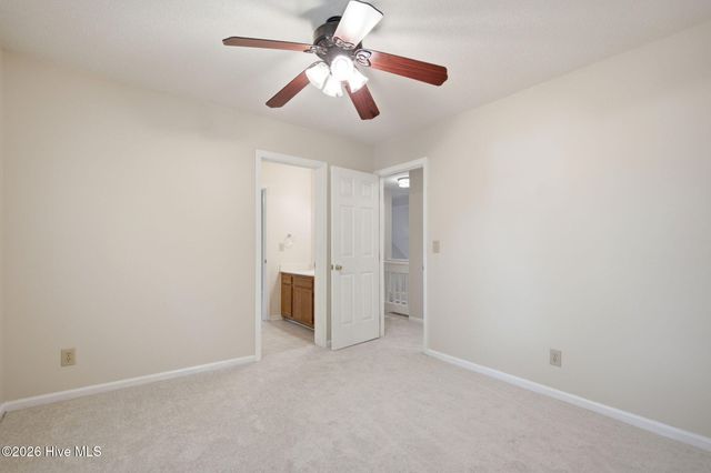 519 Green Meadows Drive N, Wilmington, NC 28405