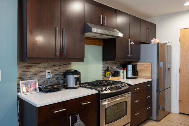 161 Saint Paul St Unit 1, Burlington, VT 05401