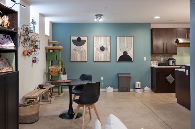 161 Saint Paul St Unit 1, Burlington, VT 05401