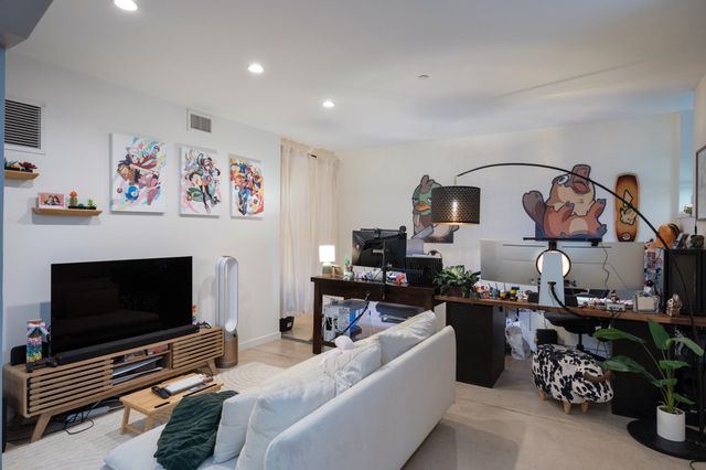 161 Saint Paul St Unit 1, Burlington, VT 05401
