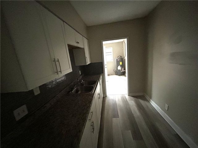 540 Hamilton E Holmes NW Drive, Atlanta, GA 30318