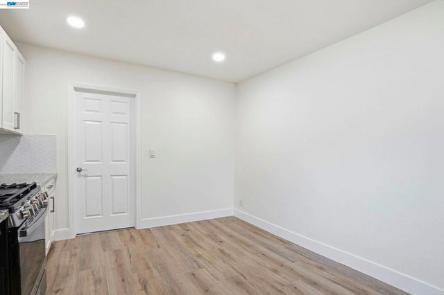 114 C St, Tracy, CA 95376