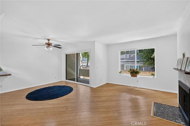 1237 E 6th Street 106, Long Beach, CA 90802