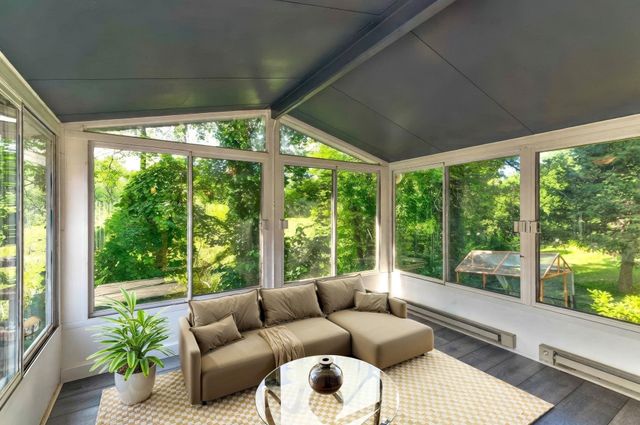 7 Oxyoke Dr, Methuen, MA 01844