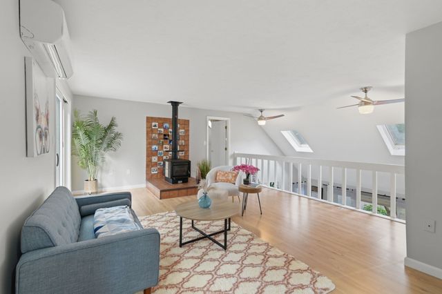 7 Oxyoke Dr, Methuen, MA 01844