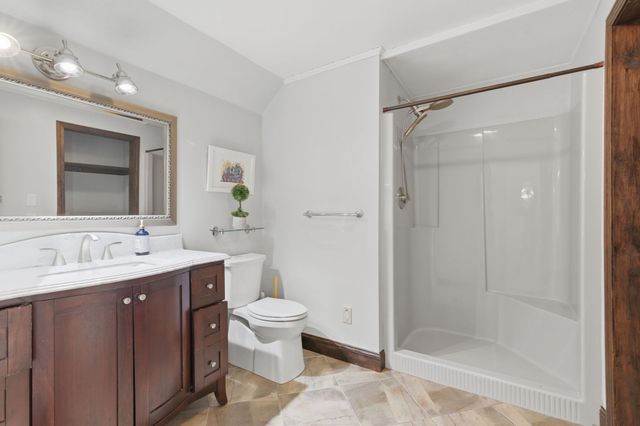 7 Oxyoke Dr, Methuen, MA 01844