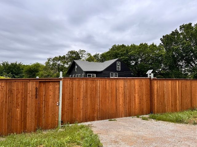 6868 County Road 889, Allen, TX 75002