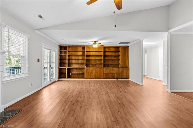 506 Westpark Circle, Winston-salem, NC 27103