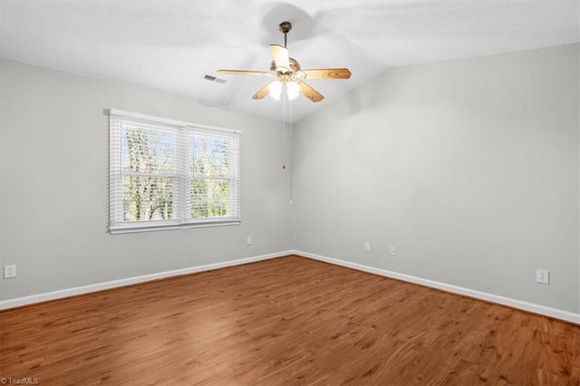 506 Westpark Circle, Winston-salem, NC 27103