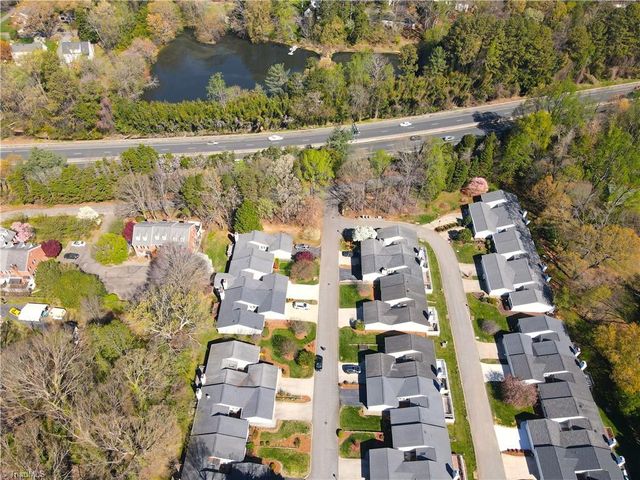 506 Westpark Circle, Winston-salem, NC 27103